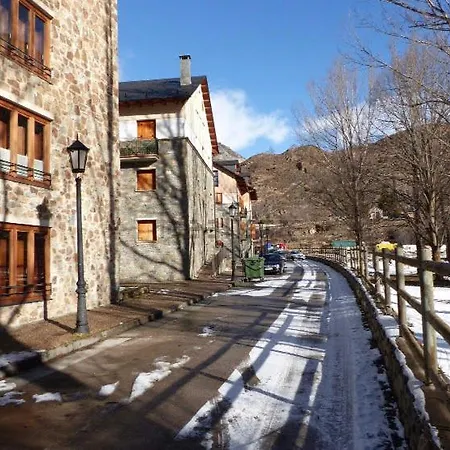 Mirador De Los Escuadros * Benasque